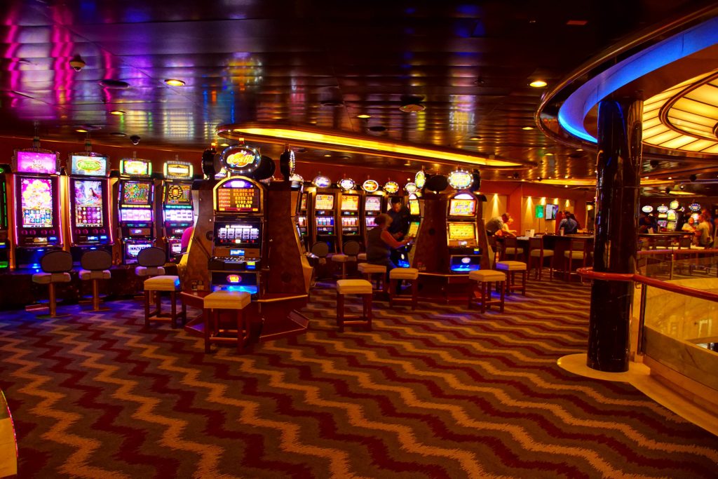 Хотите сделать ставку на спорт? Nomad Casino дает бонусы до 5000 тенге.